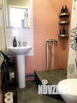 Студия квартира, посуточно, 18м2, 1/5 этаж