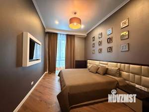 3-к квартира, на длительный срок, 120м2, 3/6 этаж