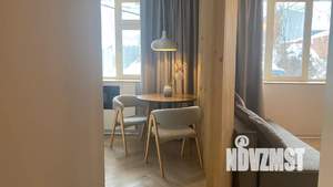 Студия квартира, посуточно, 31м2, 1/4 этаж