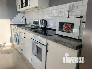 Студия квартира, посуточно, 30м2, 7/9 этаж