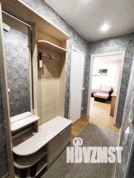 1-к квартира, посуточно, 32м2, 3/5 этаж