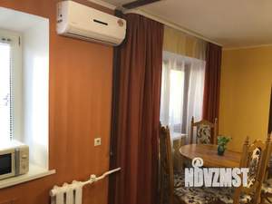 3-к квартира, посуточно, 48м2, 3/5 этаж