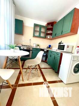 1-к квартира, посуточно, 38м2, 10/10 этаж