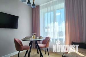 1-к квартира, посуточно, 37м2, 11/25 этаж