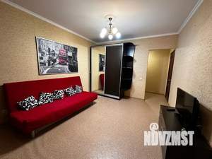 1-к квартира, посуточно, 37м2, 9/10 этаж