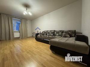 3-к квартира, на длительный срок, 100м2, 4/9 этаж