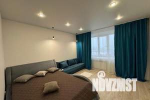 1-к квартира, посуточно, 40м2, 2/13 этаж