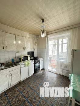 1-к квартира, посуточно, 38м2, 2/9 этаж