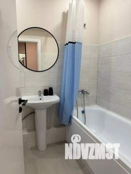 1-к квартира, посуточно, 38м2, 2/24 этаж