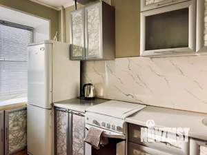1-к квартира, посуточно, 35м2, 6/9 этаж