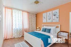 2-к квартира, посуточно, 68м2, 8/9 этаж