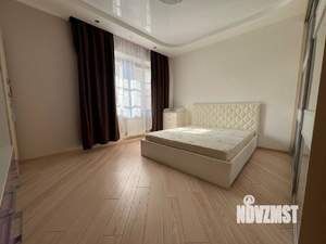 3-к квартира, на длительный срок, 125м2, 4/6 этаж