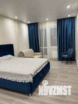 1-к квартира, посуточно, 43м2, 4/5 этаж