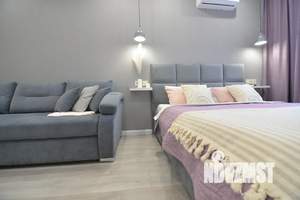 Студия квартира, посуточно, 38м2, 3/25 этаж