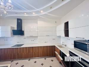 2-к квартира, на длительный срок, 100м2, 2/6 этаж