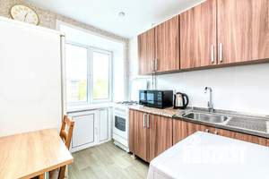 1-к квартира, посуточно, 32м2, 4/9 этаж