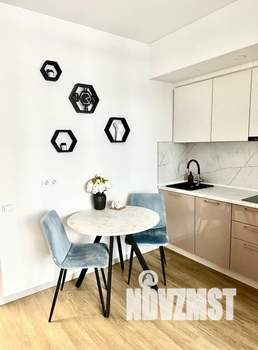 Студия квартира, посуточно, 30м2, 13/19 этаж