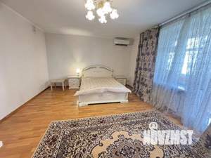 1-к квартира, посуточно, 130м2, 1/1 этаж