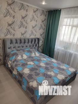 1-к квартира, посуточно, 44м2, 1/9 этаж