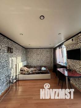 1-к квартира, посуточно, 40м2, 10/10 этаж