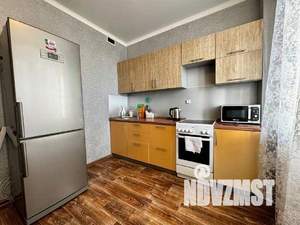 1-к квартира, на длительный срок, 38м2, 7/19 этаж