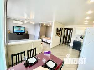Студия квартира, посуточно, 41м2, 2/5 этаж