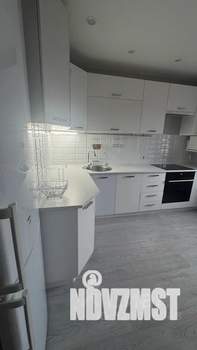 3-к квартира, посуточно, 81м2, 8/17 этаж