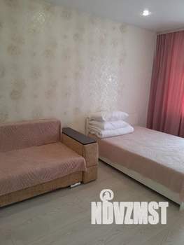 1-к квартира, посуточно, 33м2, 3/5 этаж