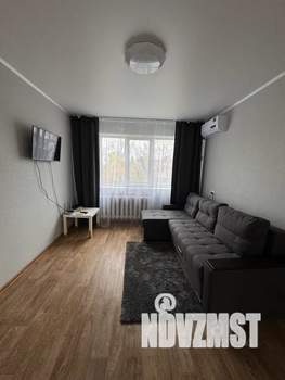 1-к квартира, посуточно, 30м2, 5/5 этаж