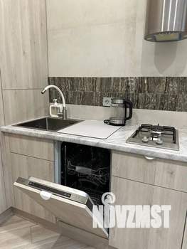 1-к квартира, посуточно, 30м2, 3/6 этаж