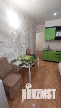 1-к квартира, посуточно, 40м2, 2/16 этаж