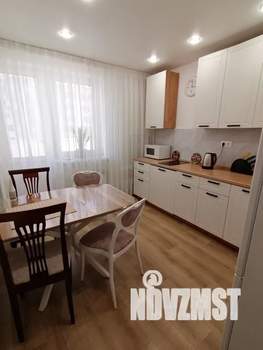 1-к квартира, посуточно, 41м2, 4/18 этаж