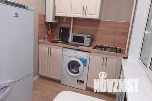 2-к квартира, посуточно, 45м2, 3/5 этаж