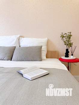 2-к квартира, посуточно, 57м2, 1/1 этаж