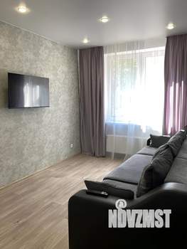 1-к квартира, посуточно, 41м2, 2/18 этаж