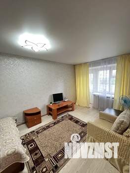 1-к квартира, посуточно, 32м2, 3/5 этаж