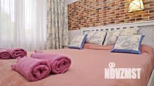 2-к квартира, посуточно, 82м2, 2/5 этаж