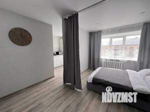 1-к квартира, посуточно, 35м2, 5/5 этаж