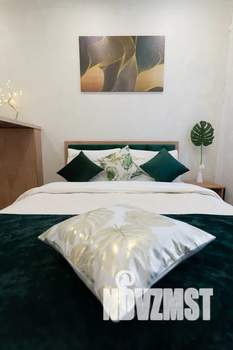 Студия квартира, посуточно, 18м2, 22/28 этаж