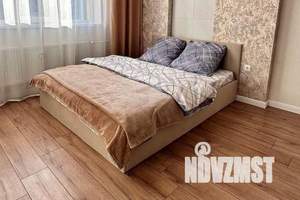 1-к квартира, посуточно, 45м2, 7/10 этаж
