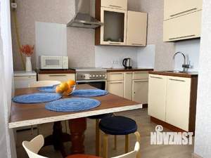 1-к квартира, посуточно, 52м2, 3/6 этаж