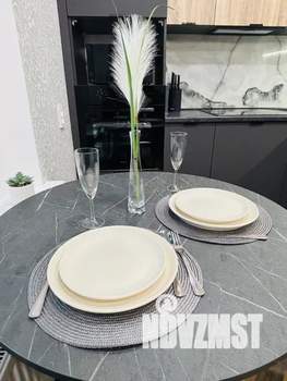 Студия квартира, посуточно, 33м2, 4/10 этаж