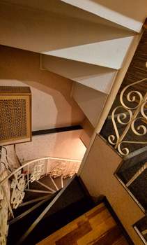 5-к квартира, на длительный срок, 172м2, 1/3 этаж