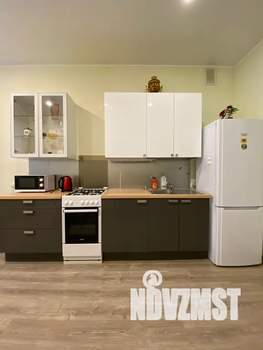 1-к квартира, посуточно, 52м2, 2/4 этаж