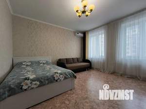 1-к квартира, посуточно, 38м2, 1/1 этаж