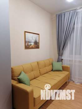 Студия квартира, посуточно, 40м2, 1/4 этаж