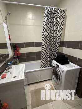 1-к квартира, посуточно, 40м2, 5/20 этаж