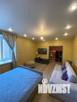 1-к квартира, посуточно, 62м2, 6/10 этаж