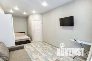 1-к квартира, посуточно, 41м2, 4/10 этаж