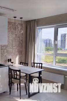 Студия квартира, посуточно, 32м2, 12/25 этаж